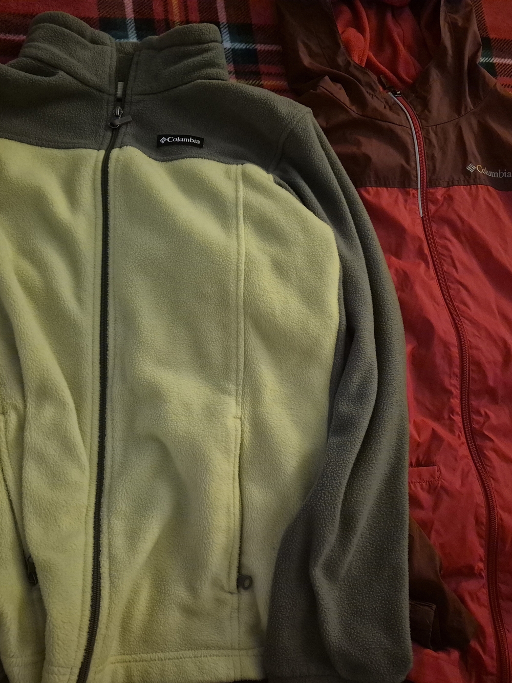 Columbia Lightweight Fleece Jacket And Raincoat